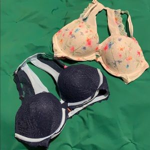 🌟SOLD🌟 VS Pink push up bras 36D